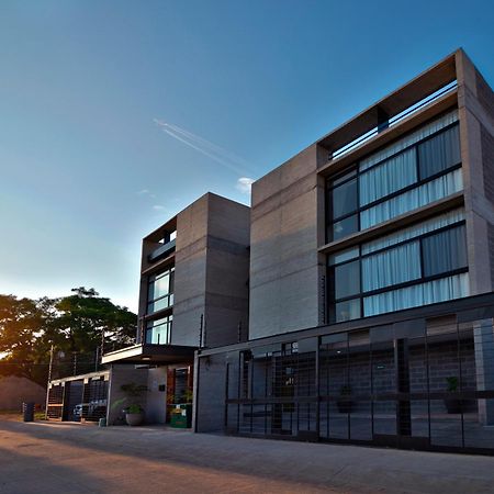 Апарт отель Arboleda 5 Luxury Lofts Силао Экстерьер фото