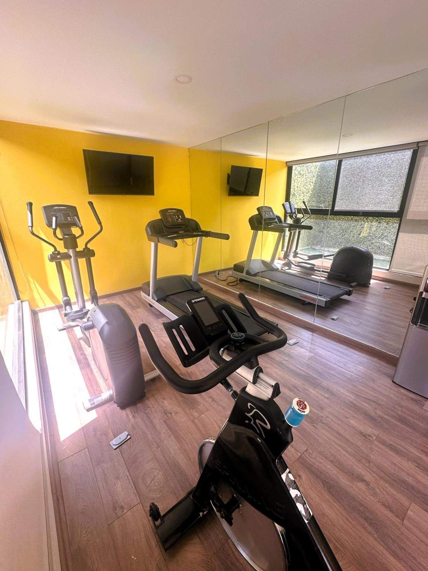 Апарт отель Arboleda 5 Luxury Lofts Силао Экстерьер фото