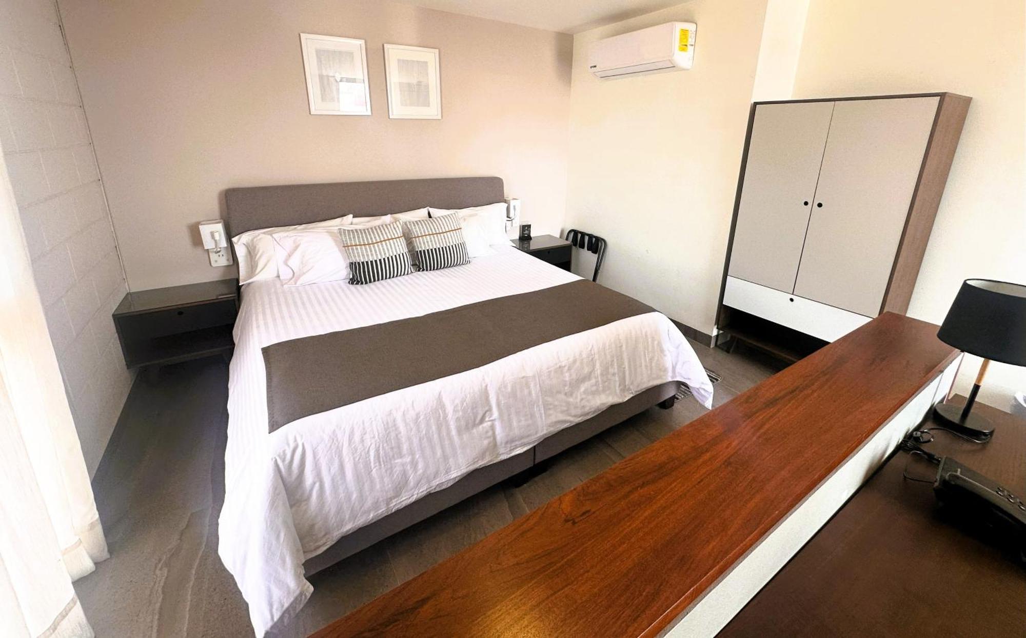 Апарт отель Arboleda 5 Luxury Lofts Силао Экстерьер фото